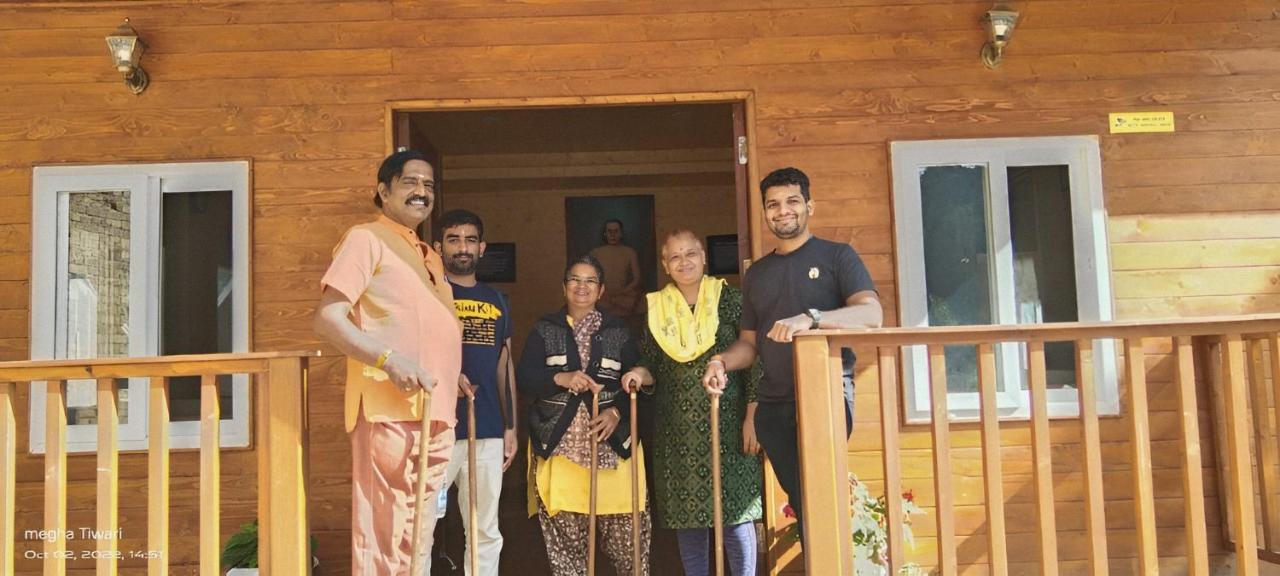 Vanprastha Resorts Dwarahat Exterior photo
