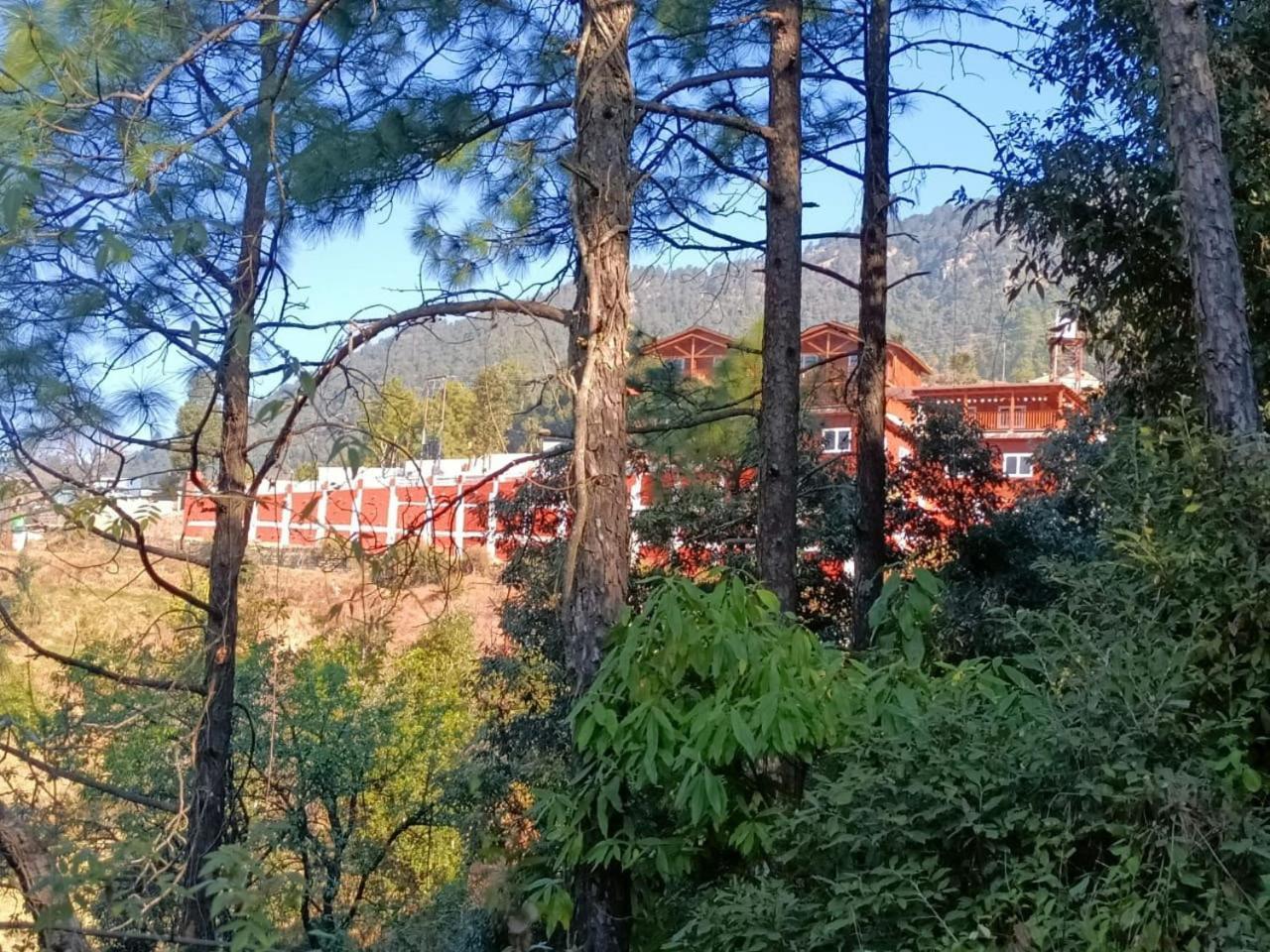 Vanprastha Resorts Dwarahat Exterior photo